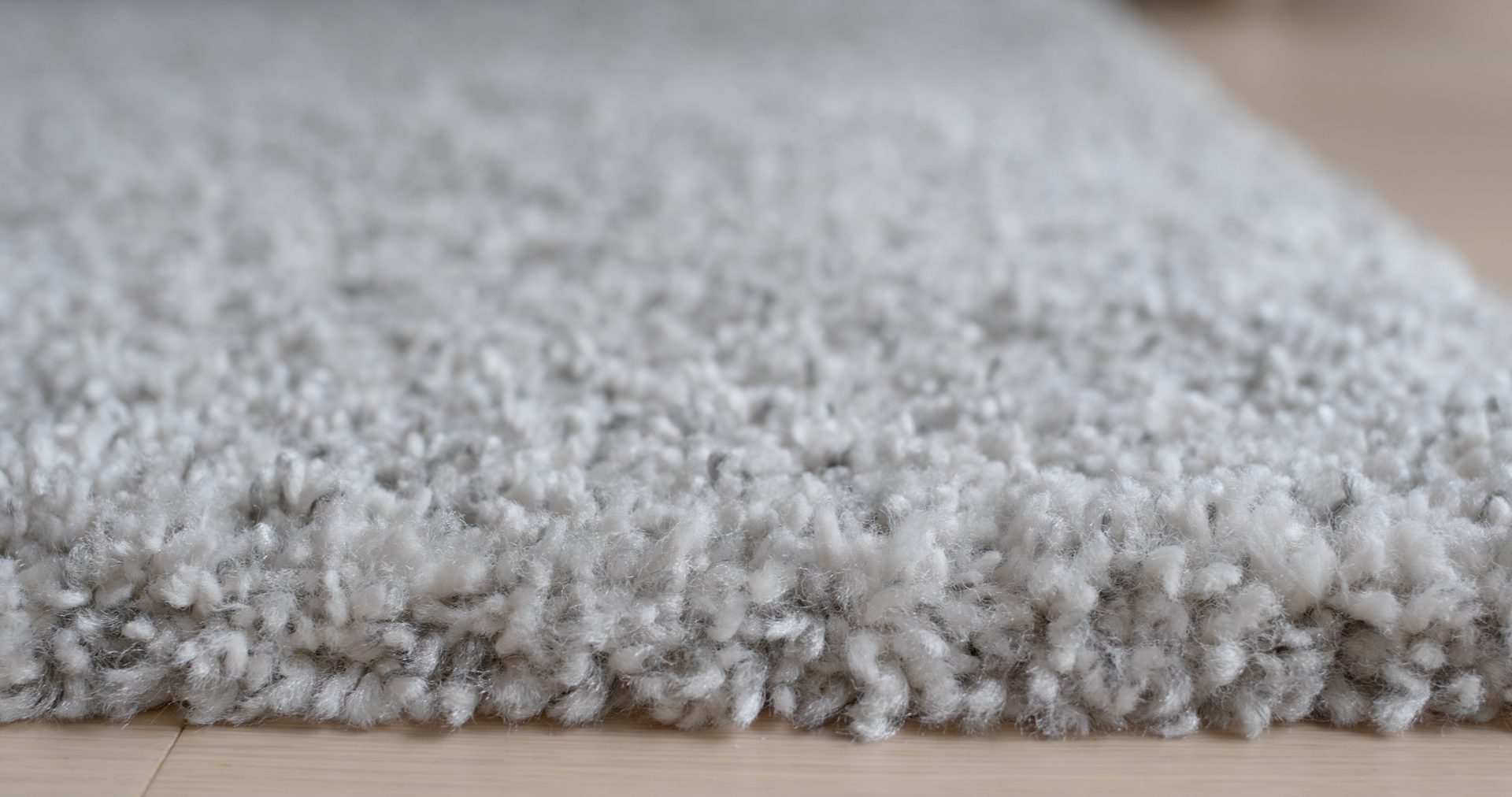 Shaggy halı yıkama — uzun tüylü halı temizleme